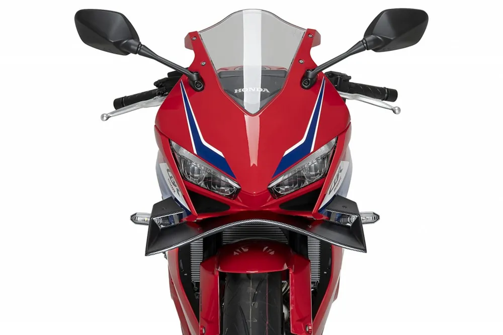 Přední spoilery PUIG GP 22661C karbonový vzhled | Akce